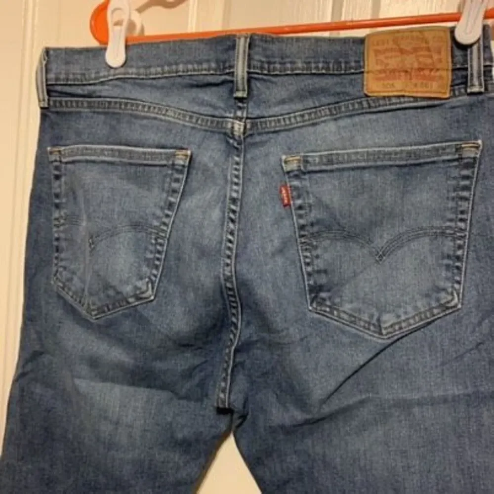 Levi’s 550 Relaxed Size 34x32 Jeans